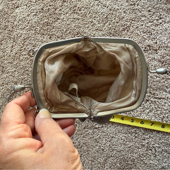 2-purses Dressy Accessories! - Picture 7 of 8